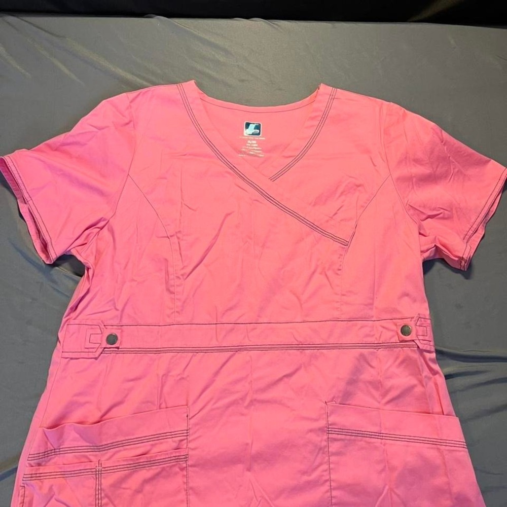 Adar Scrub Top XL Pink Mock Wrap‎ V-Neck Contrast Stitch Short Sleeve RN 144859